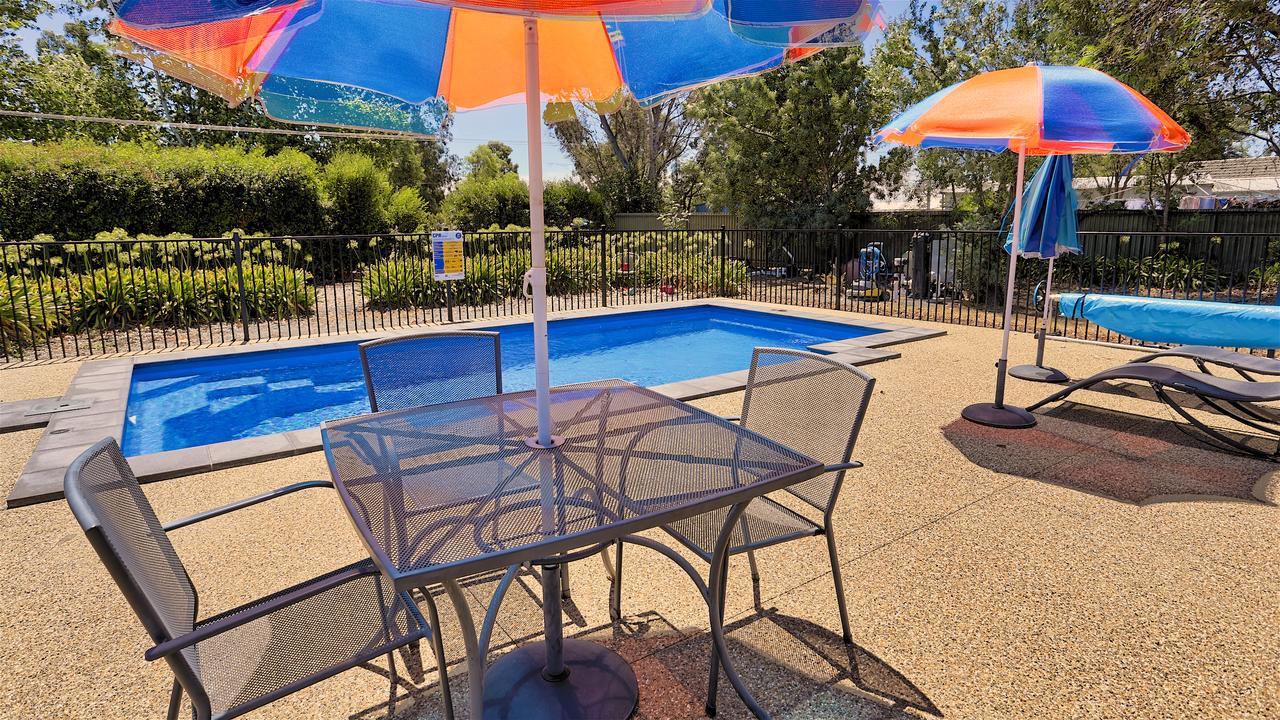 Castle Creek Motor Inn Euroa Luaran gambar